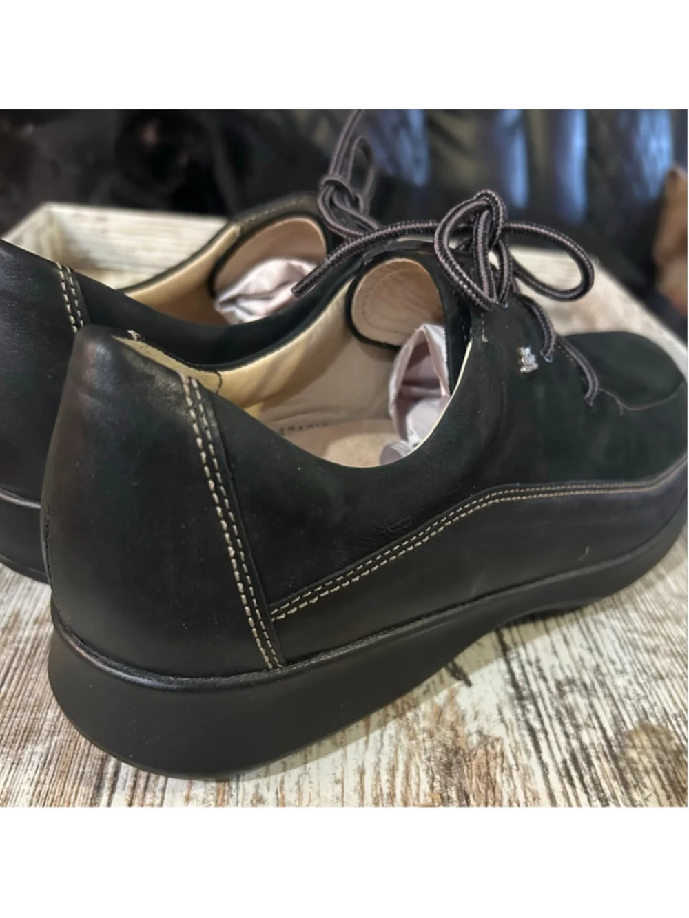 Finn Comfort Black Leather Lace-Up Comfort Shoes